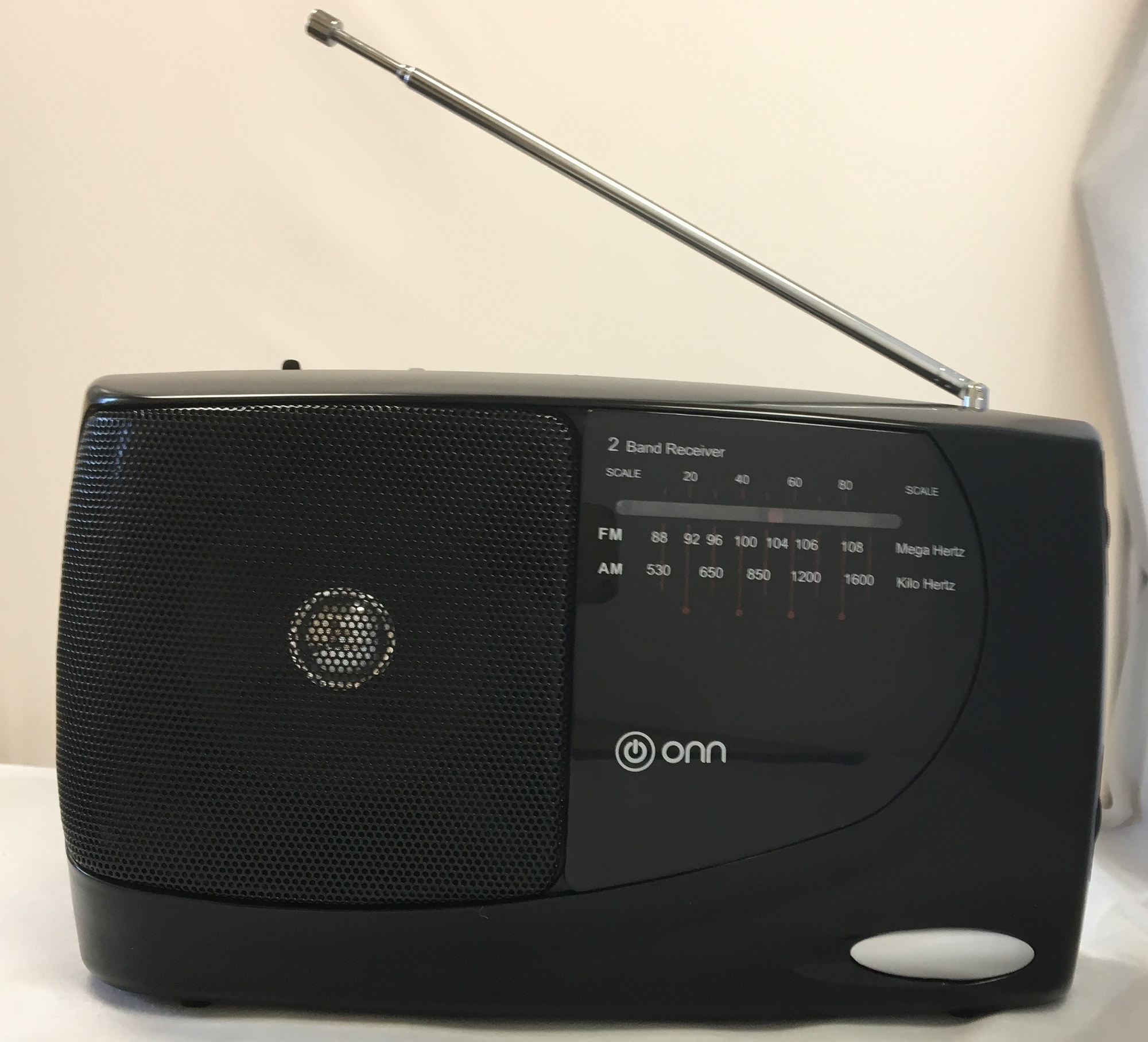 Onn ONNKS213A Portable AM/FM Radio (Black) B+ eBay